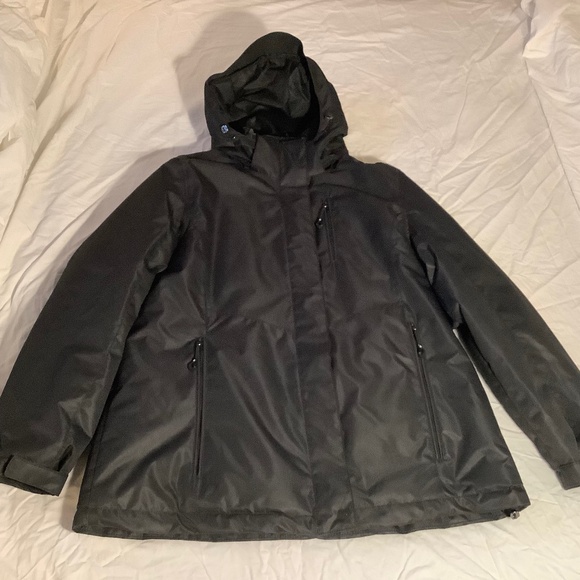 Gerry Jacket, Women’s Size Large, Black Nylon - Picture 1 of 9